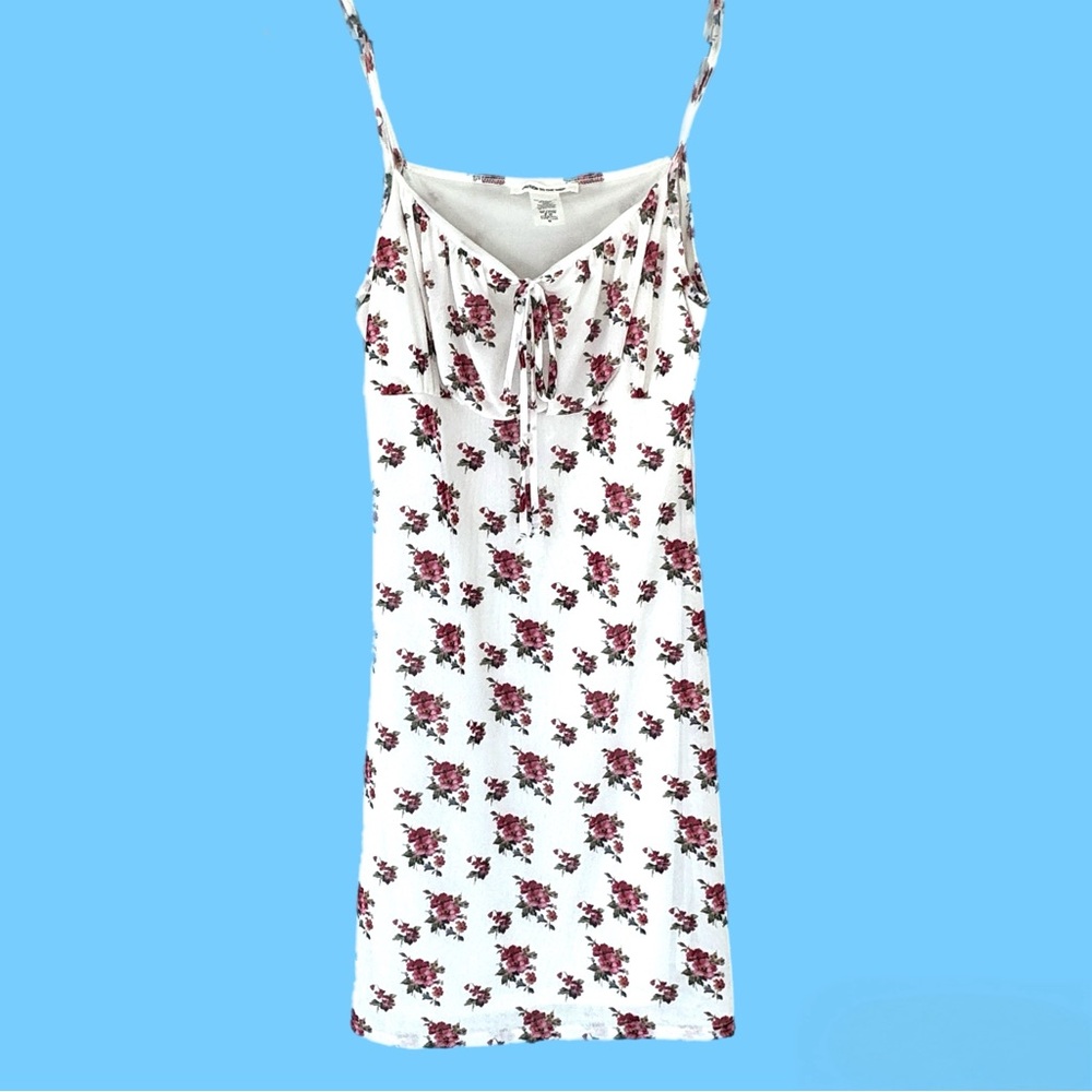 Caution To The Wind White Floral Chemise